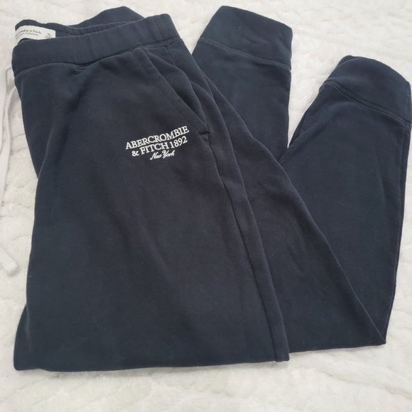 Abercrombie & Fitch Pants - Abercrombie & Fitch Black Joggers